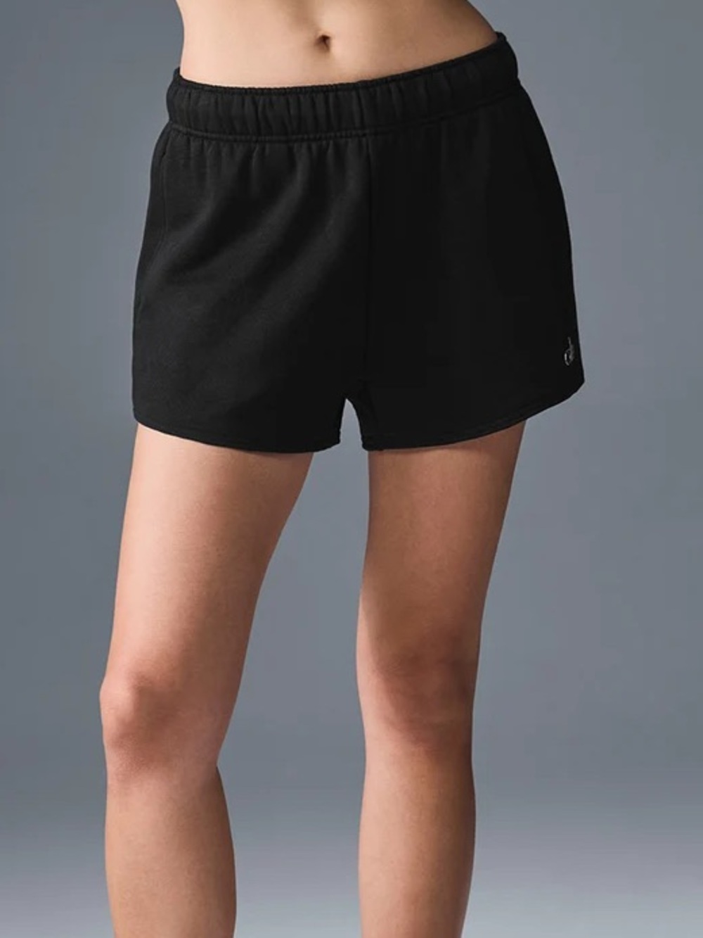 ALO Yoga Accolade Shorts in Black - XS